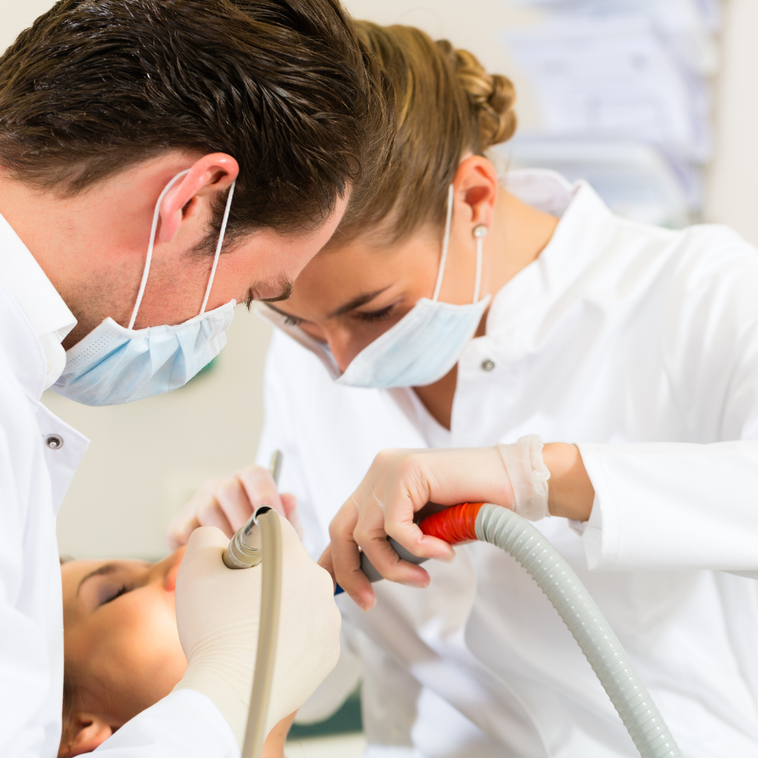 a Dental Assistant California Career Institute